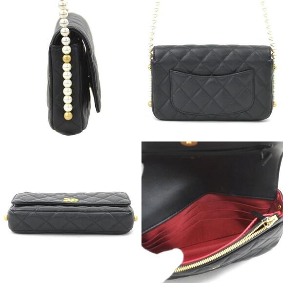 CHANEL Black Pearl Lambskin Leather Wallet - Picture 2 of 5